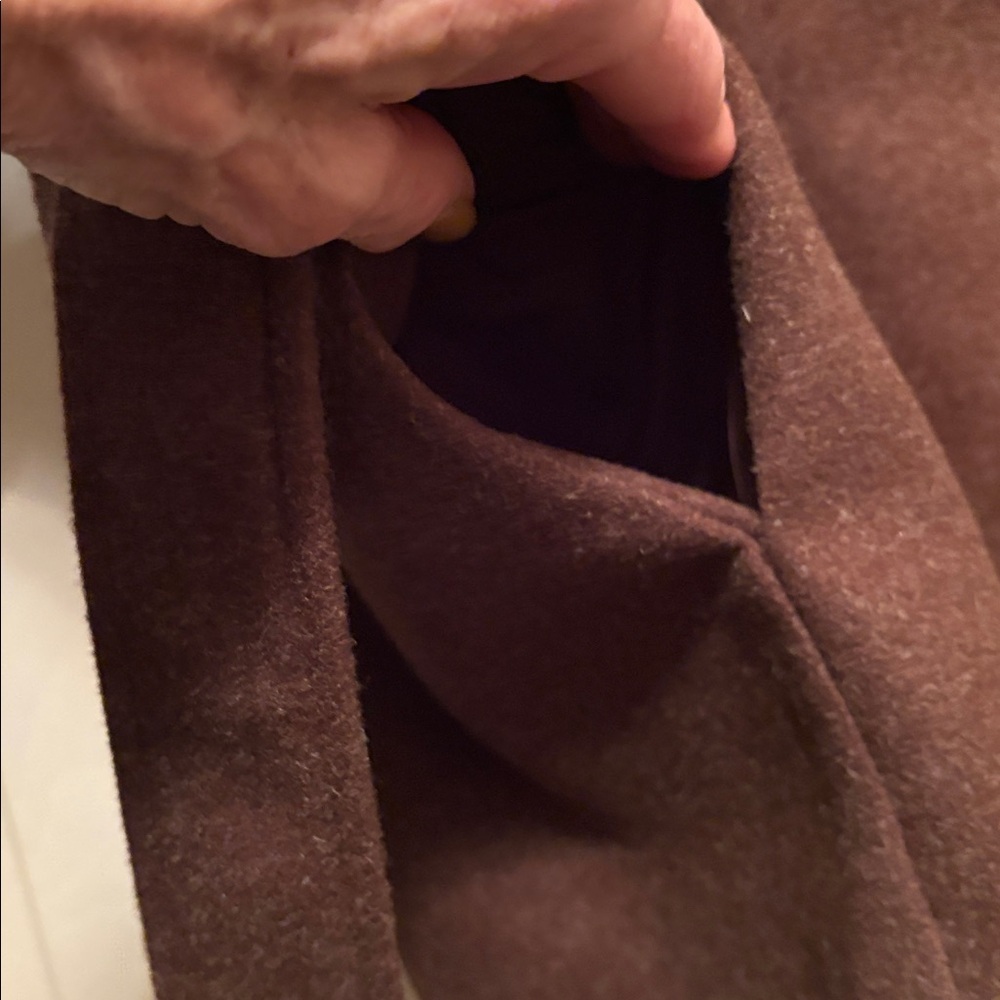 Elegant Brown Belted Utility Jacket - Picture 7 of 10
